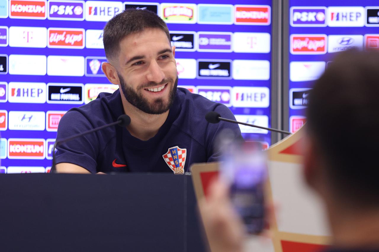 Rijeka: Majer i Ivanušec održali konferenciju za medije Hrvatske nogometne reprezentacije