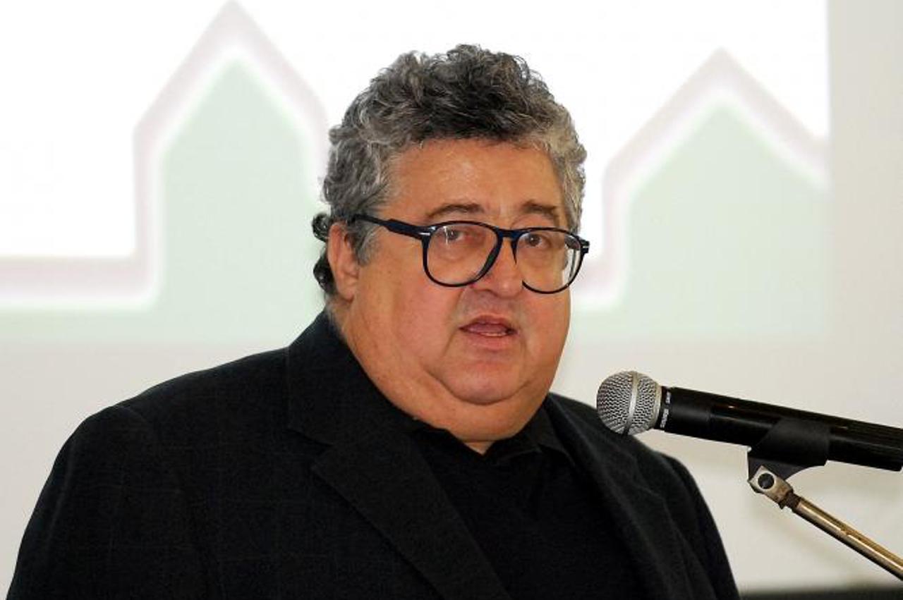 '13.03.09., Cakovec - Ravnatelj gospodarske skole, Zoran Pazman. Photo: Vjeran Zganec-Rogulja/Vecernji list'