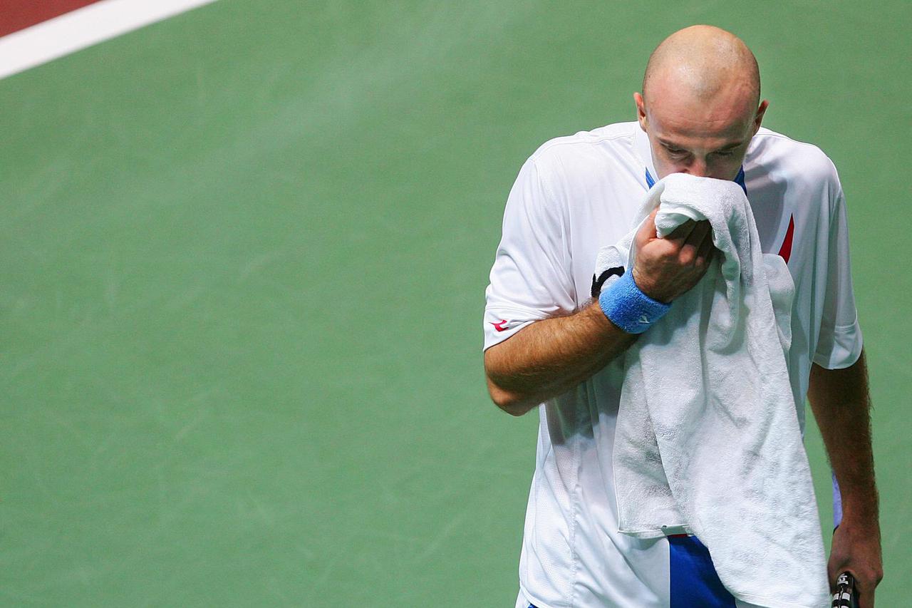 ARHIVA - 2005. Hrvatska teniska reprezentacija osvojila Davis Cup