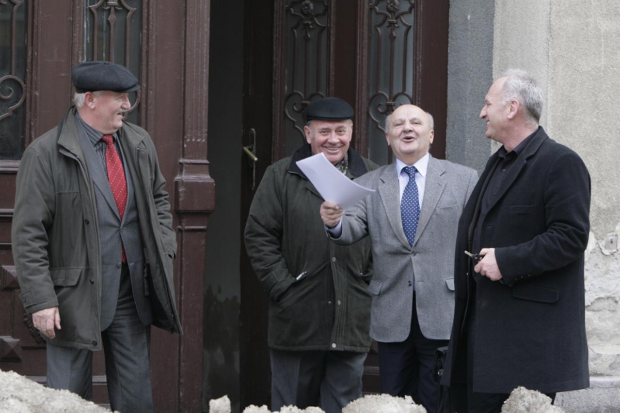 'felak_nnn_pod_020713'