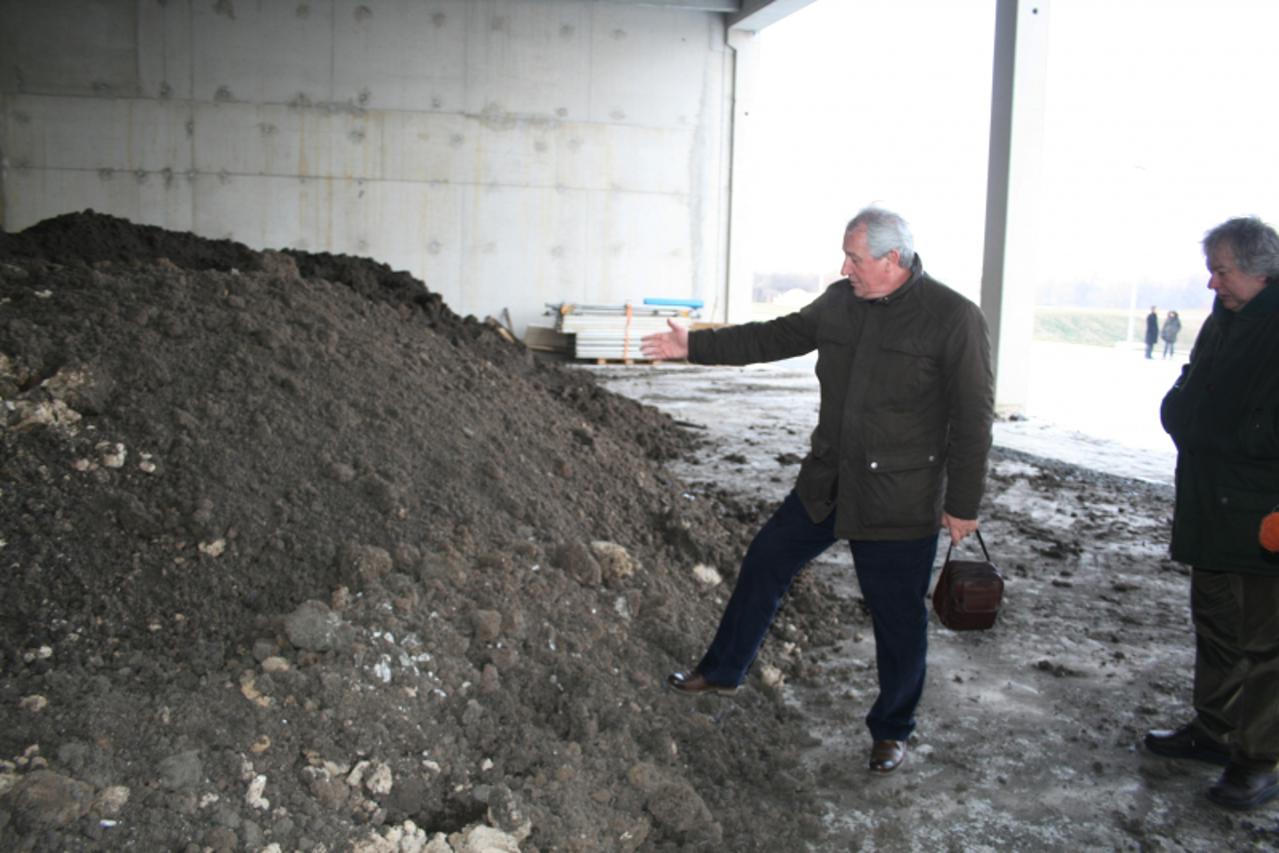 '31.01.2012.,Karlovac- Obilazak procistaca otpadnih voda. Dominik Grguric/PIXSELL'