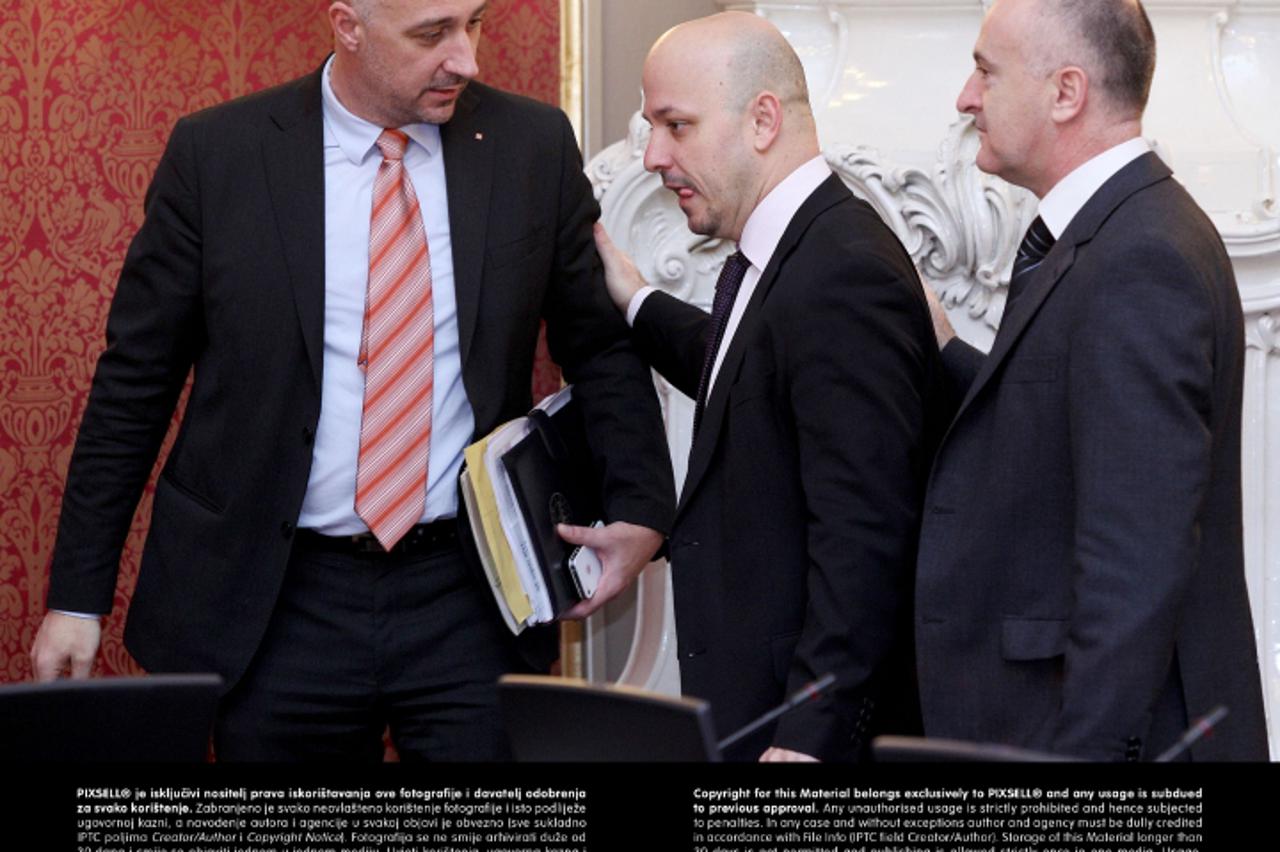 '21.02.2013., Zagreb - U Banskim dvorima   odrzana je redovita sjednica Vlade RH.  Photo: Patrik Macek/PIXSELL'