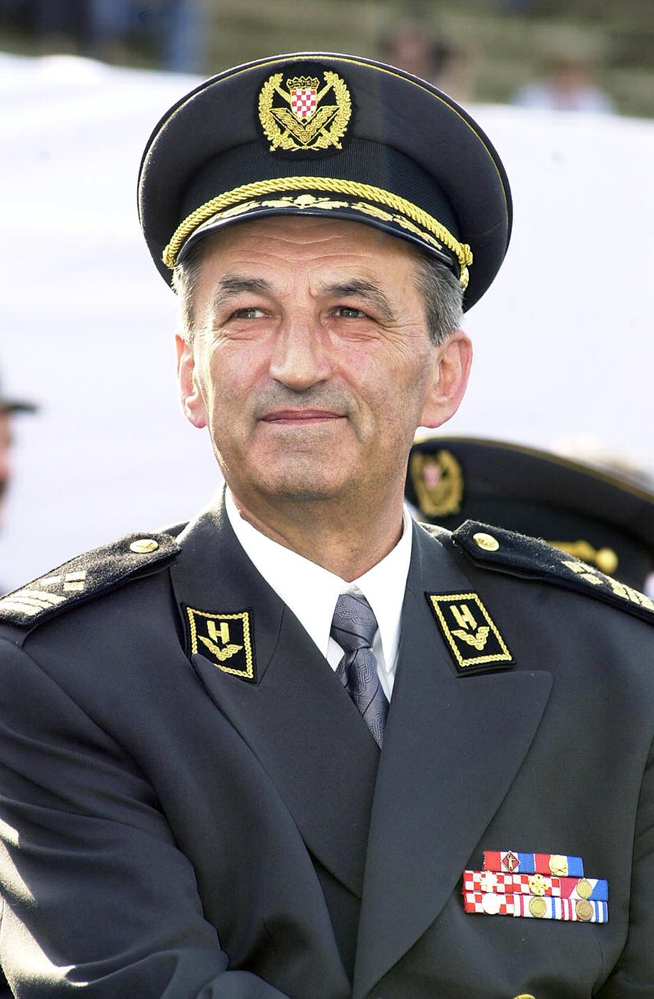 Petar Stipetić