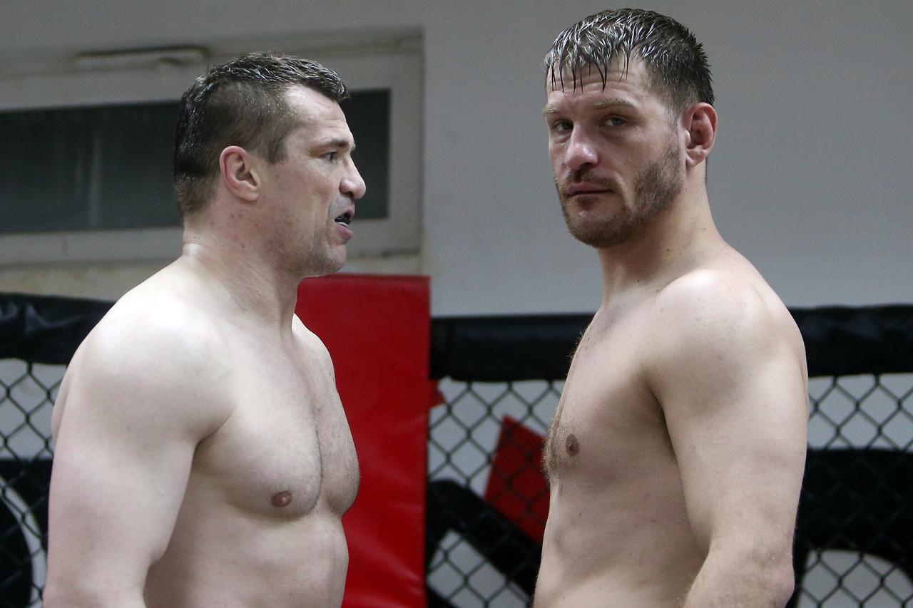 25.03.2015., Zagreb - Sparing trening Mirka Filipovica Cro Copa sa Stipom Miocicem u teretani koja se nalazi u kuci Mirka Filipovica. Photo: Dalibor Urukalovic/PIXSELL