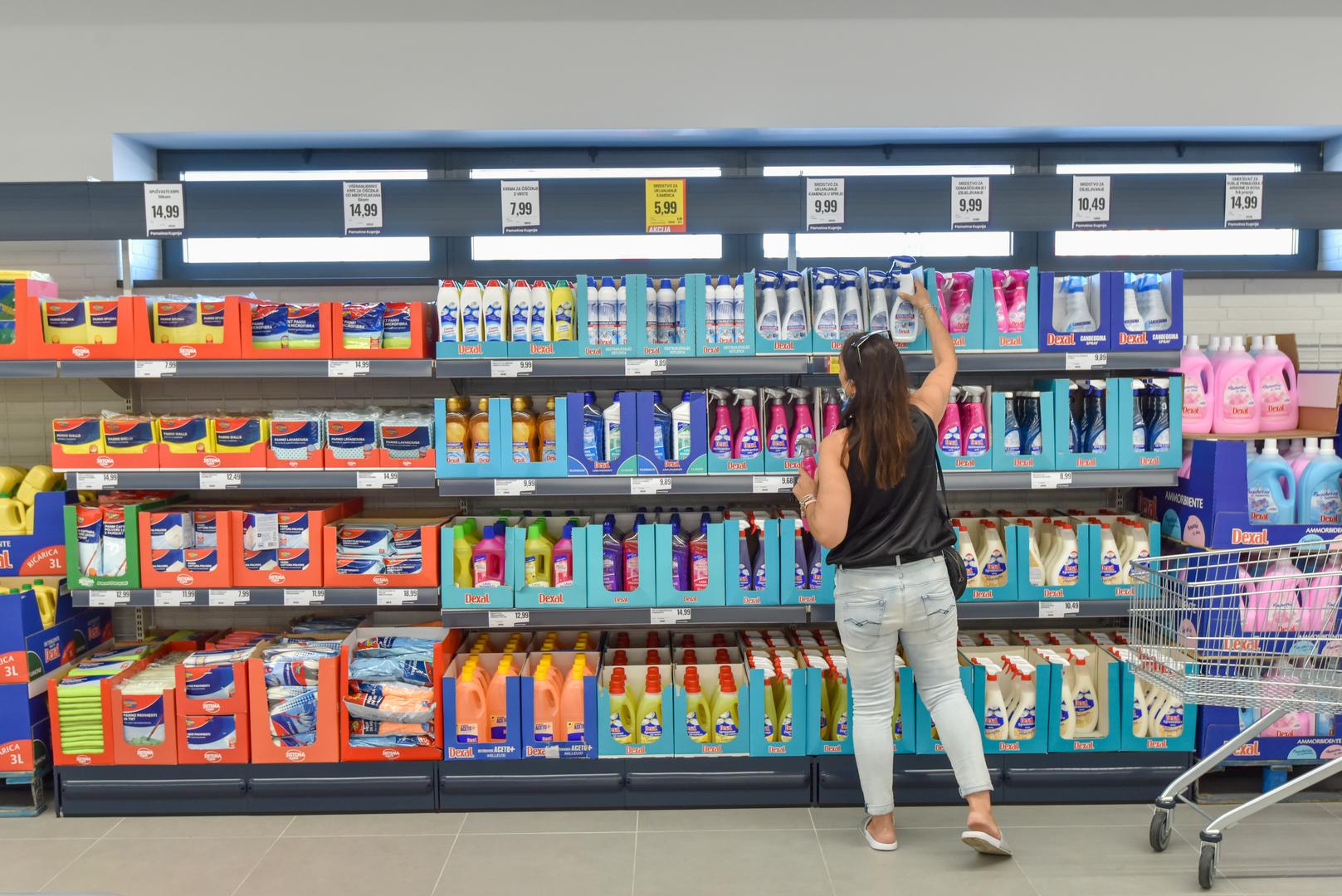 13.08.2020., Zadar - Talijanski market Eurospin otvorio je svoja vrata zadranima na Jadranskoj magistrali.Photo: Dino Stanin/PIXSELL