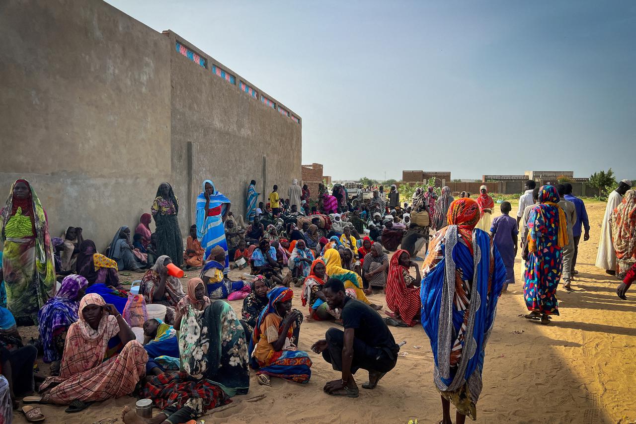 FILE PHOTO: Influx of Sudanese refugees arrives in Adre hospital