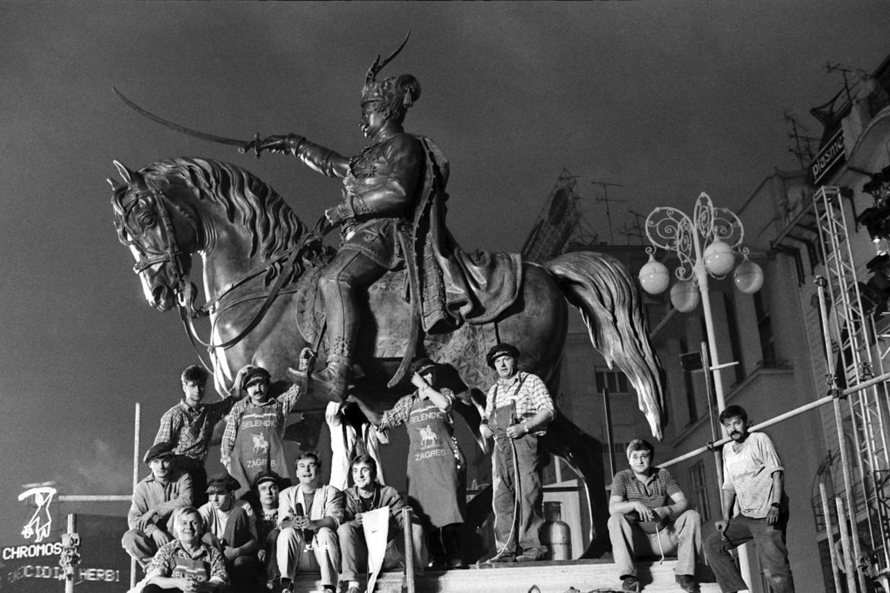 Trg bana Josipa Jelacica