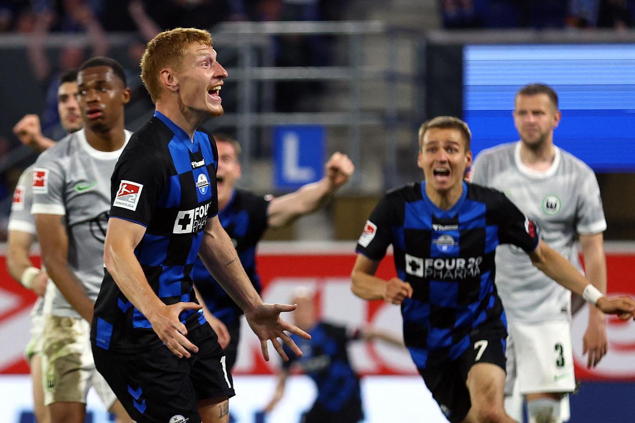 Bundesliga - Relegation Playoff - Second Leg - SC Paderborn v VfL Wolfsburg