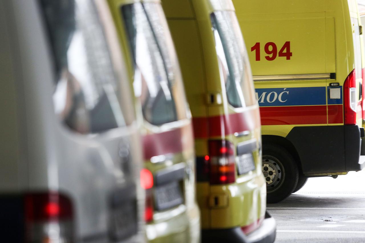 Vozači saniteta u štrajku