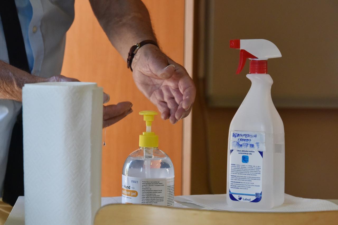 Brodarica: Parlamentarni izbori odvijaju se pod posebnim mjerama zbog pandemije koronavirusa