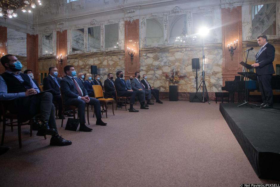 Rijeka: Potpisivanje Ugovora o koncesiji za razvoj i gospodarsko korištenje Zagreb Deep Sea kontejnerskog terminala