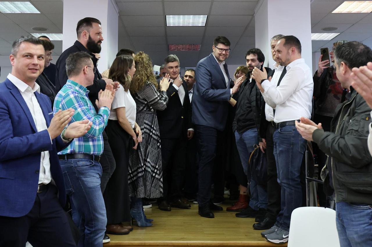 Zagreb: Sjednica Glavnog odbora SDP-a u središnjici stranke na Iblerovom trgu