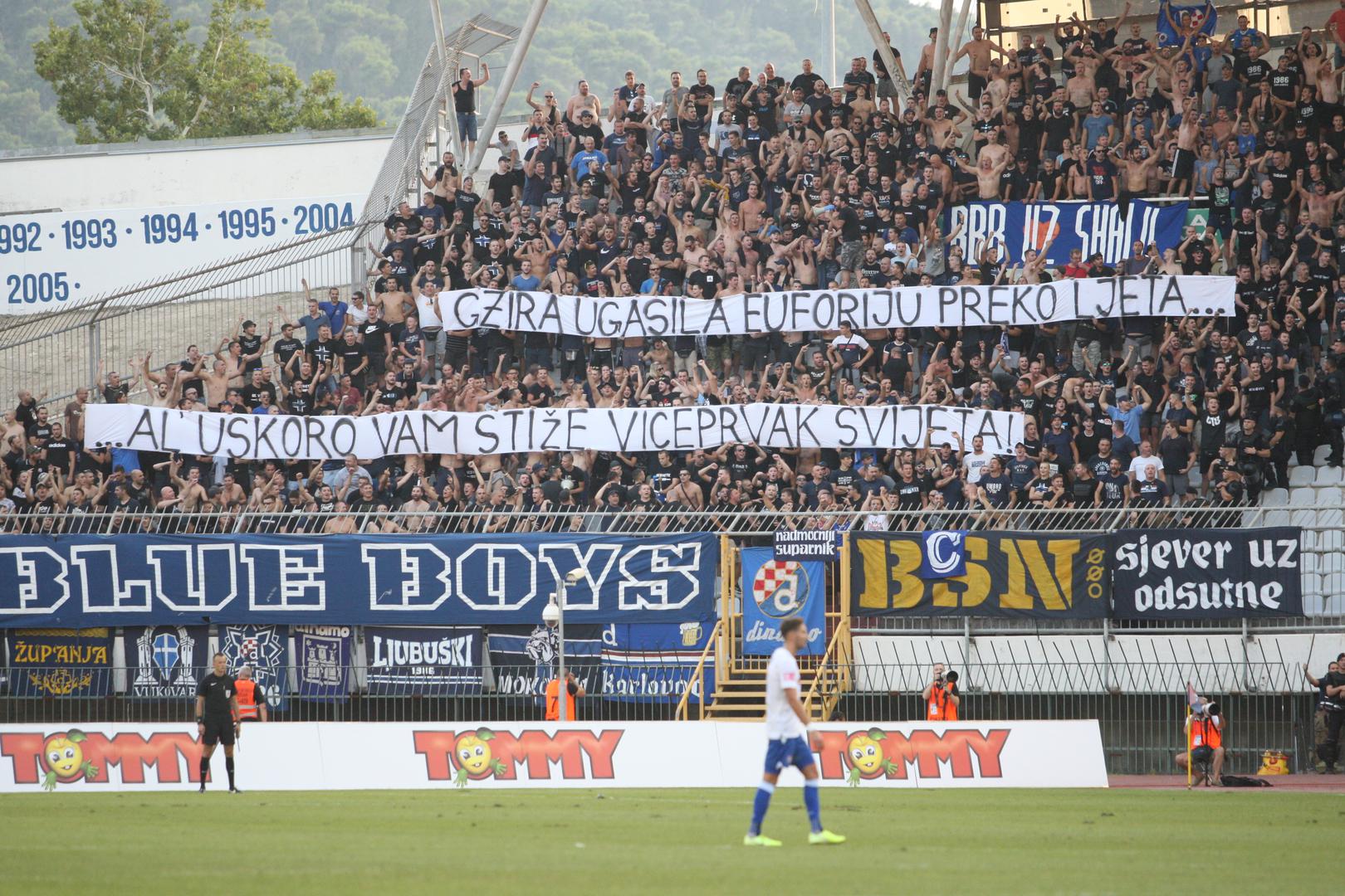 A Boysi su Torcidi "spustili" transparentom: "Gzira ugasila euforiju preko ljeta, al' uskoro vam stiže viceprvak svijeta".