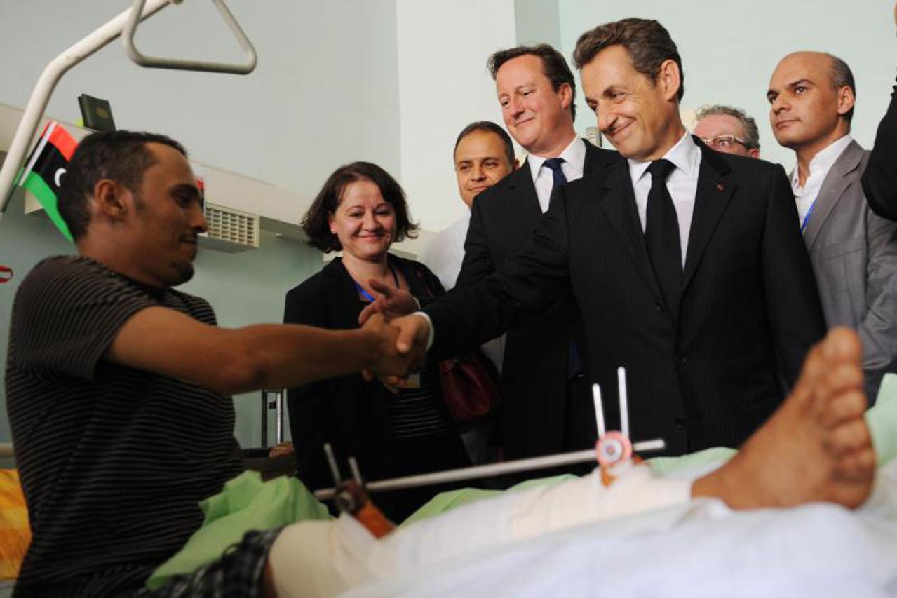 Sarkozy i Cameron u Tripoliju (1)
