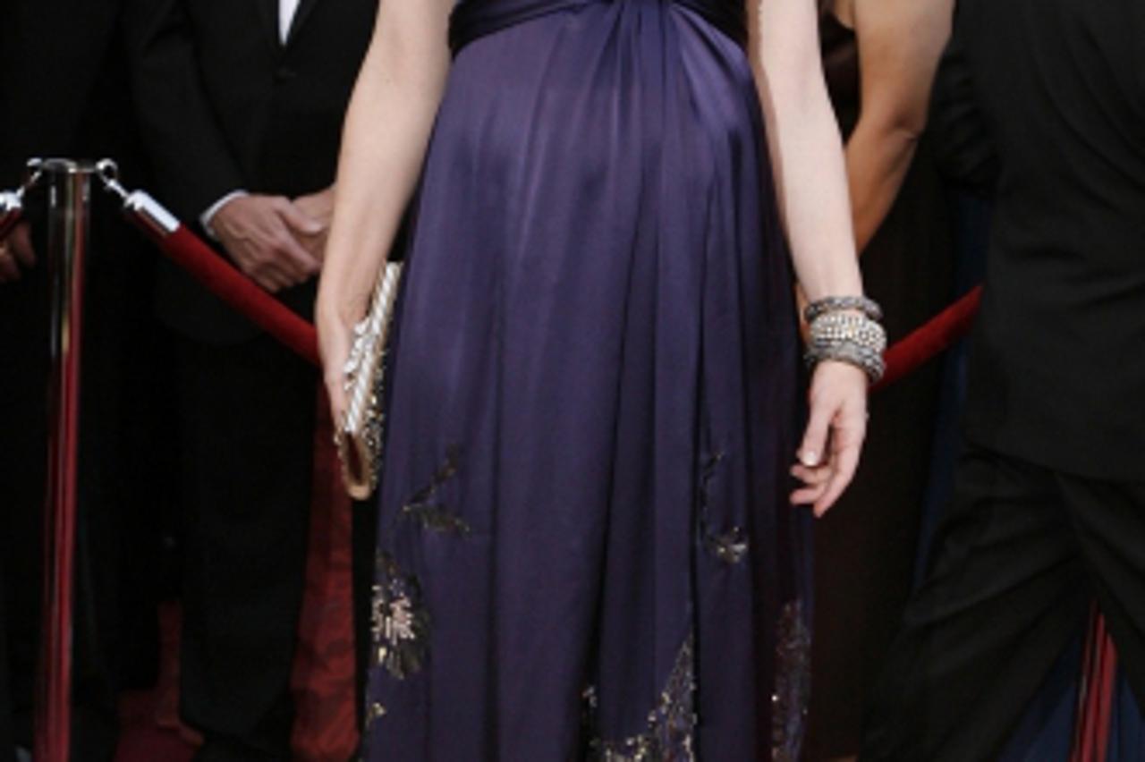 CATE BLANCHETT