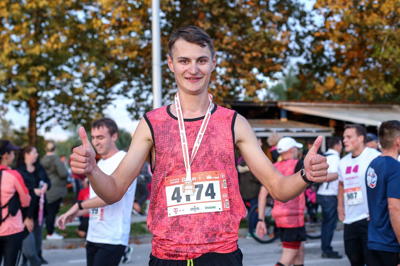 Zagreb: Oko osam tisuća trkača sudjelovalo na utrci B2B RUN