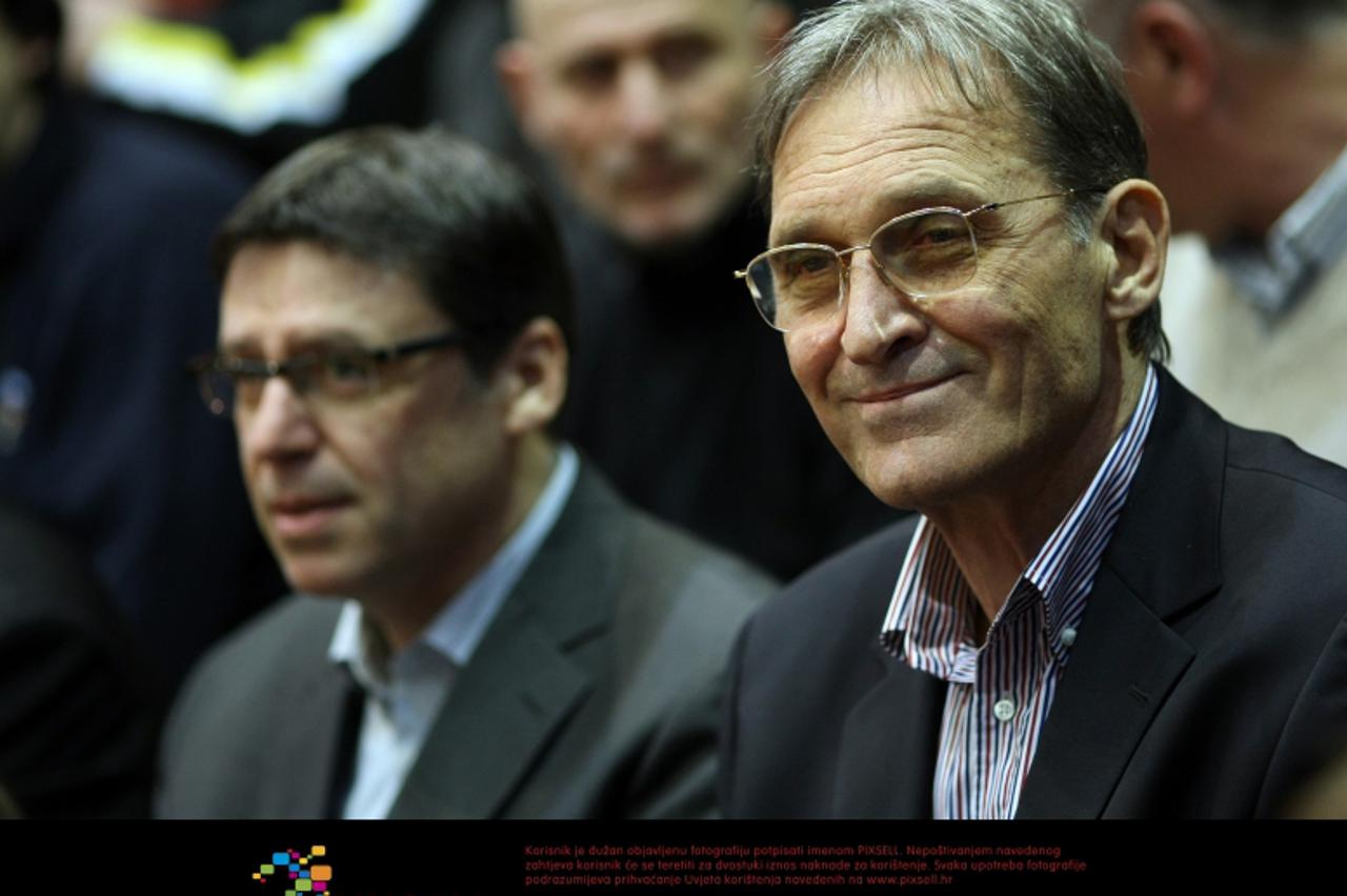 '16.02.2012., Trnsko, Zagreb - Finalna utakmica kosarkaskog Kupa Hrvatske Kresimir Cosic. KK Zagreb CO - KK Cedevita. Jovanovic, Skansi Photo: Sanjin Strukic/PIXSELL'