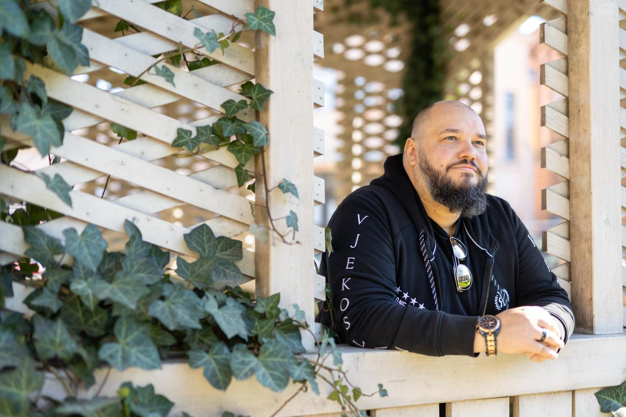 Osijek: Filmski redatelj Vjekoslav Katušin