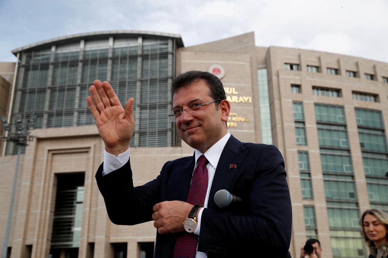 FILE PHOTO: Istanbul Mayor Imamoglu addresses his supporters in front of the Caglayan Courthouse