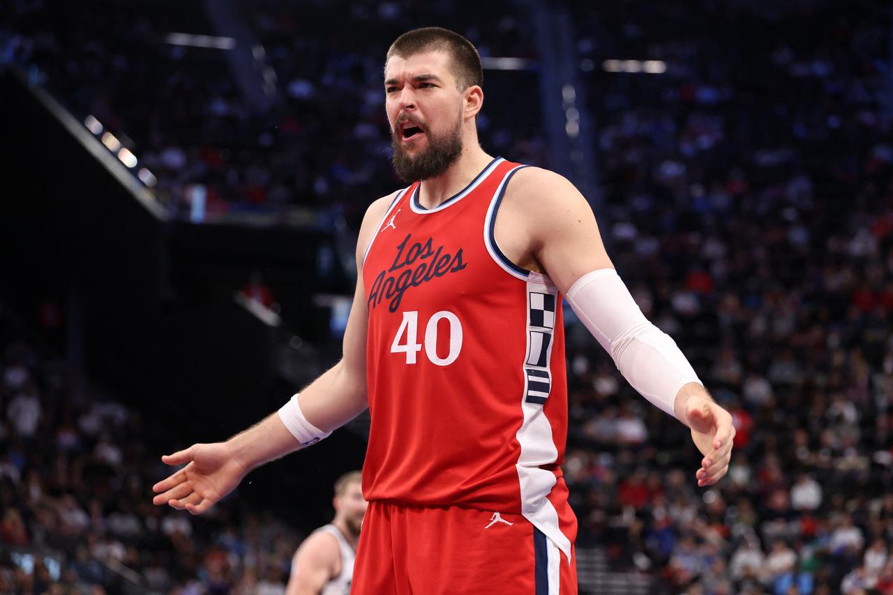 NBA: Sacramento Kings at Los Angeles Clippers