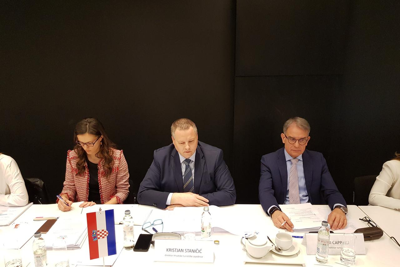 Uskoro raspisivanje natječaja za direktore predstavništva HTZ-a