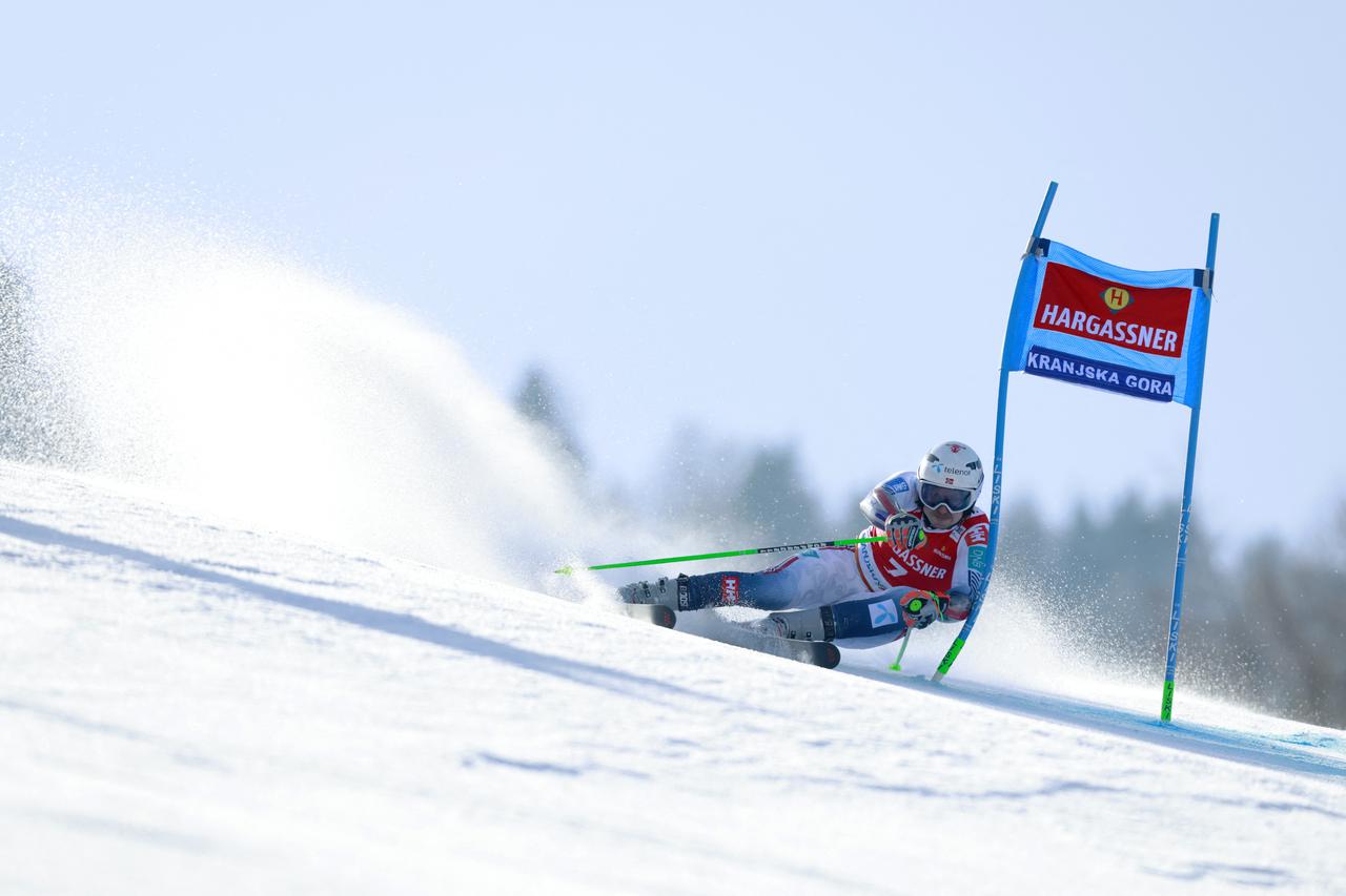 FIS Alpine Ski World Cup - Men's Giant Slalom