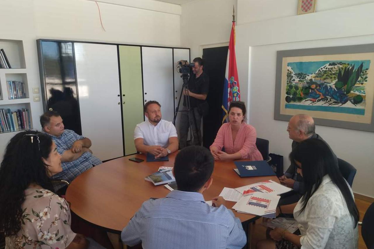 Hrvatska matica iseljenika