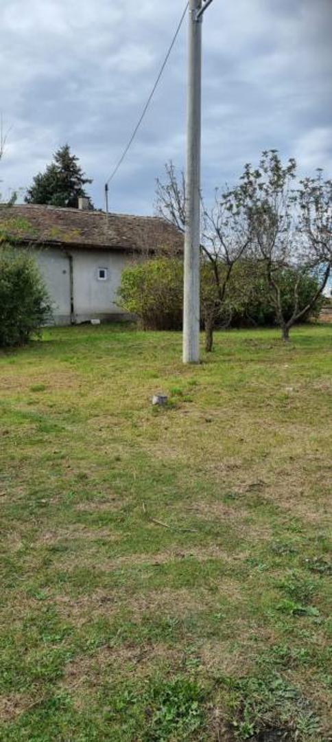 U mnogim mjestima diljem Hrvatske potražnja nije velika pa se nekretnine mogu pronaći po znatno nižim cijenama. 