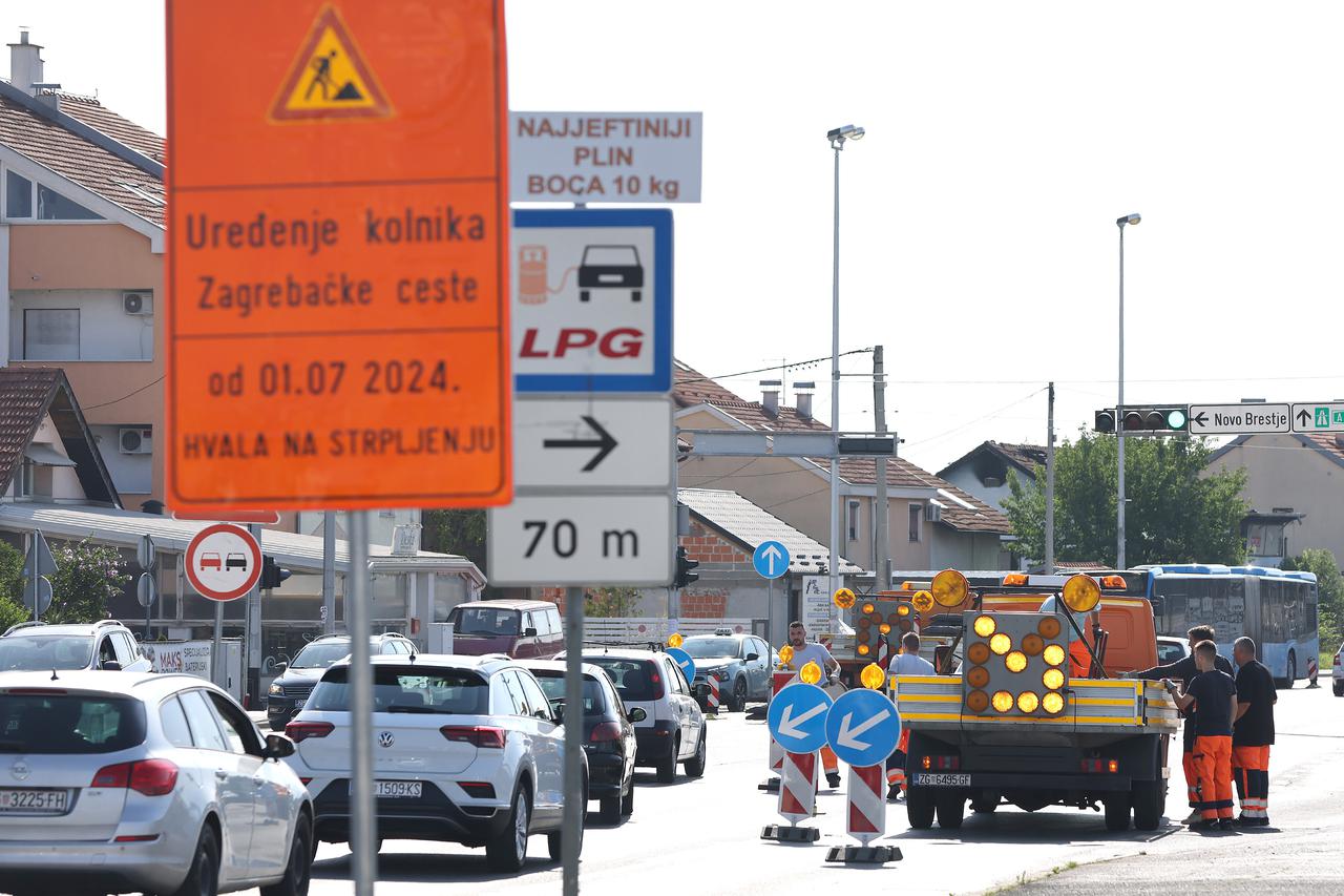 Zagreb: Počeli radovi na asfaltiranju južne kolne trake Zagrebačke ceste 