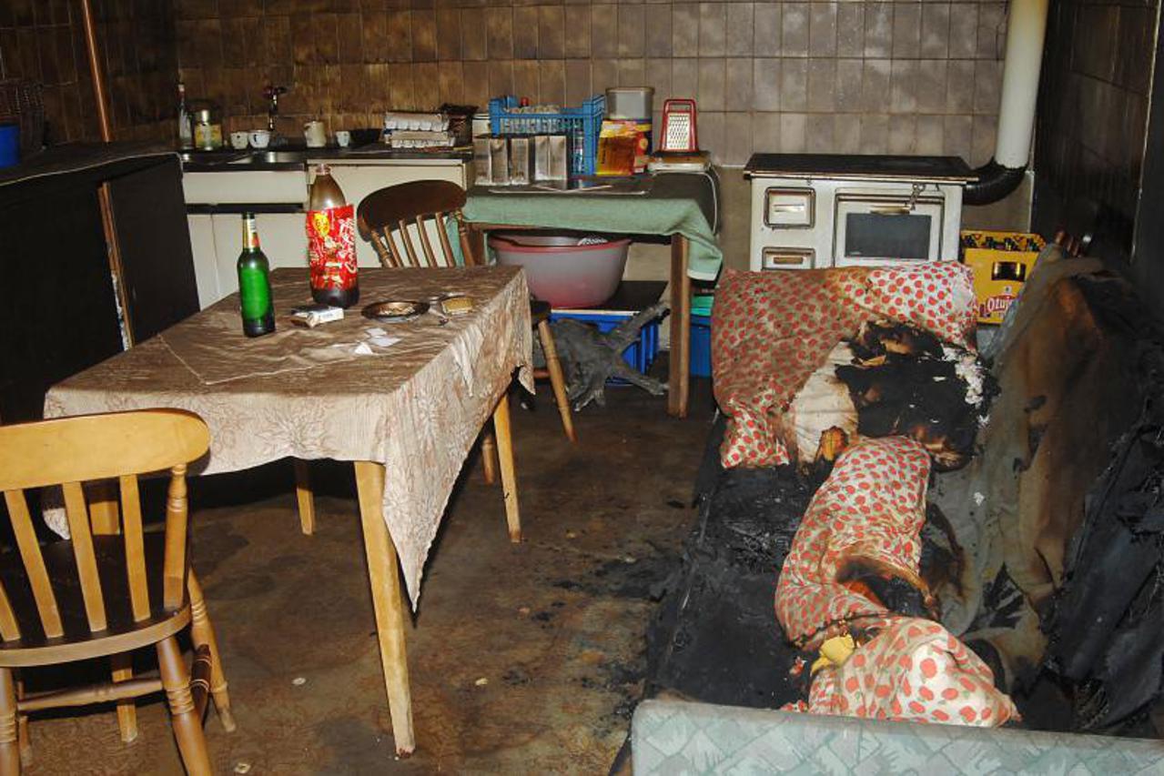 četvrtkovac, požar (1)