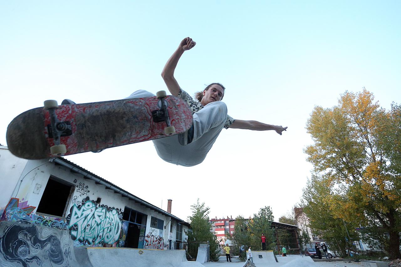 26.10.2015., Zagreb - Skate park u Vrapcu koji su preuredili i izgradili skejteri.  Photo: Goran Stanzl/PIXSELL