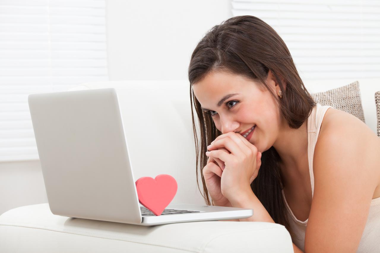 Online upoznavanje, surfanje, online dating