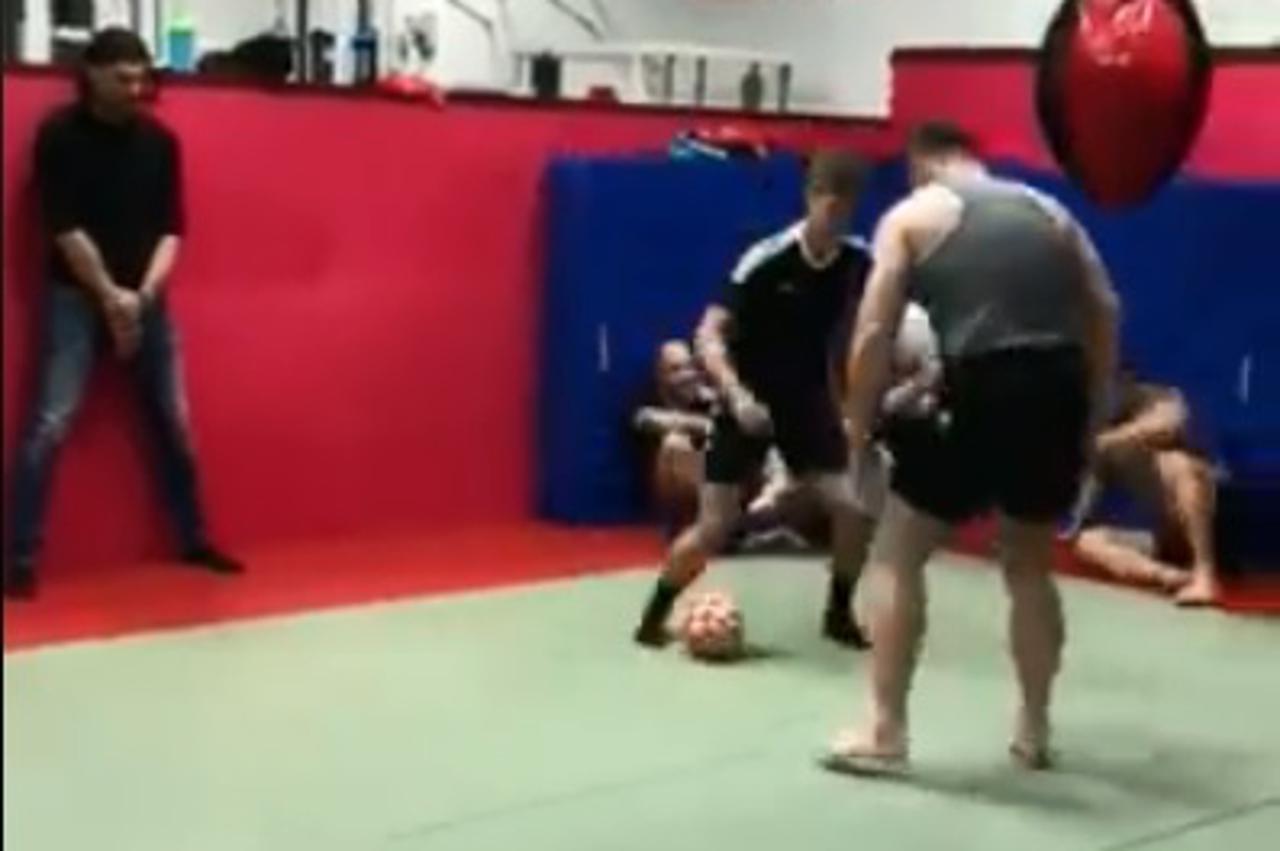 Dani Olmo Mirko Filipović