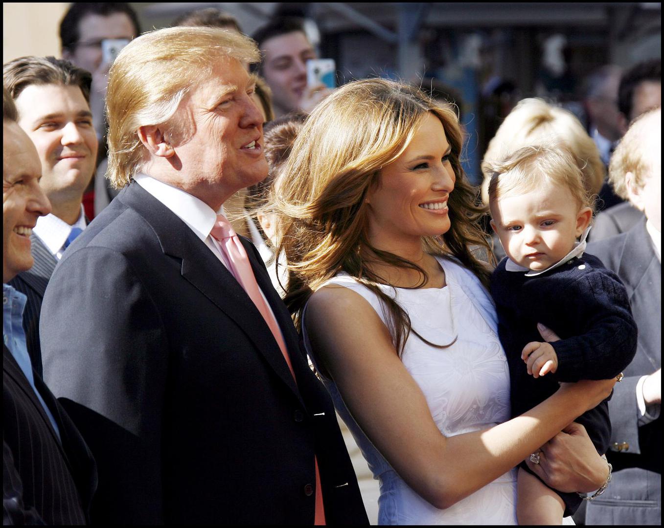 Melania je održala konferenciju na kojoj je progovorila o spominjanju svog imena u kontekstu Epsteinovih spisa te istaknula da takva nagađanja moraju odmah prestati.