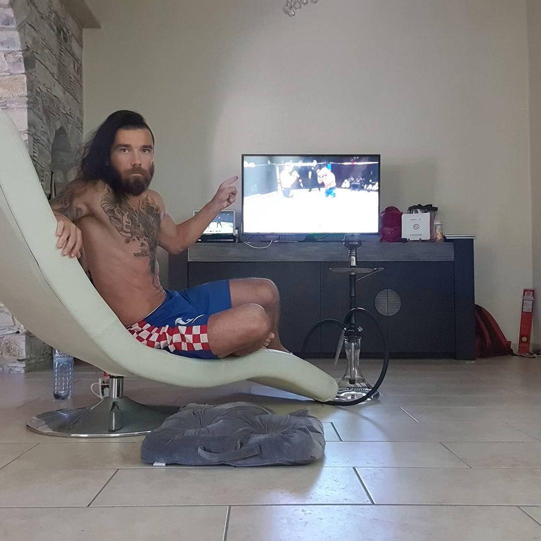 U razgovoru za Večernji list Pranjić je u travnju istaknuo da na Cipru namjerava ostati živjeti.