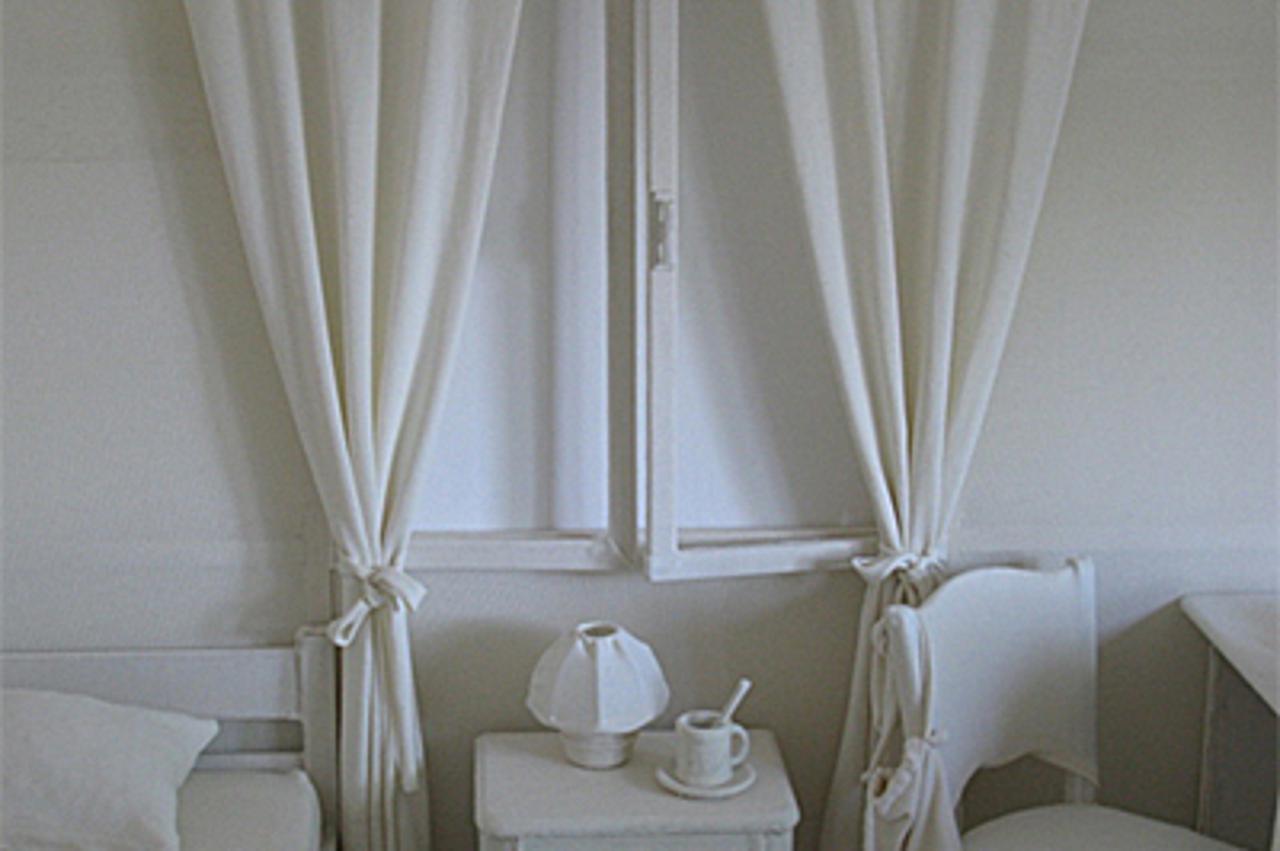 Bijela soba, Valentina Stepan, ambijentalna instalacija