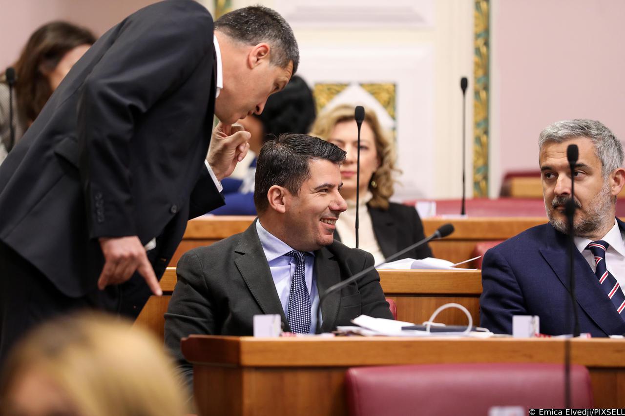 Zagreb: Sabor 11. sjednicu počeo aktualnim prijepodnevom