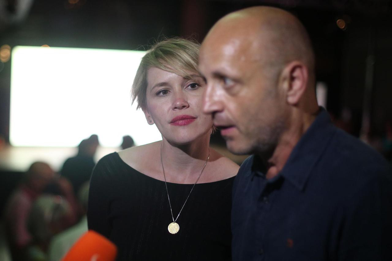 Zagreb: Ivana i Mile Kekin dali su izjave za medije