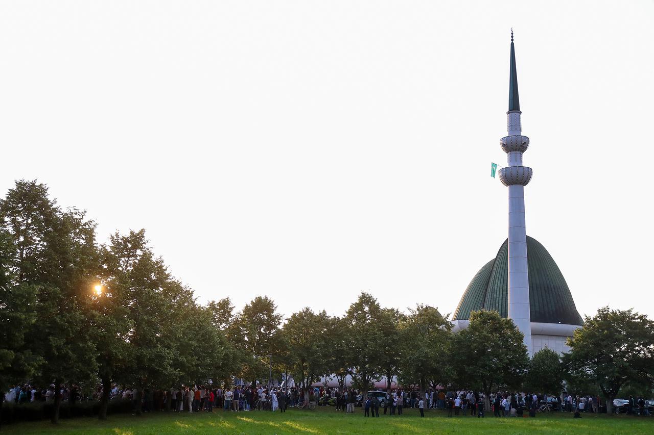 Prvi dan Kurban bajrama u Islamskom centru Zagreb