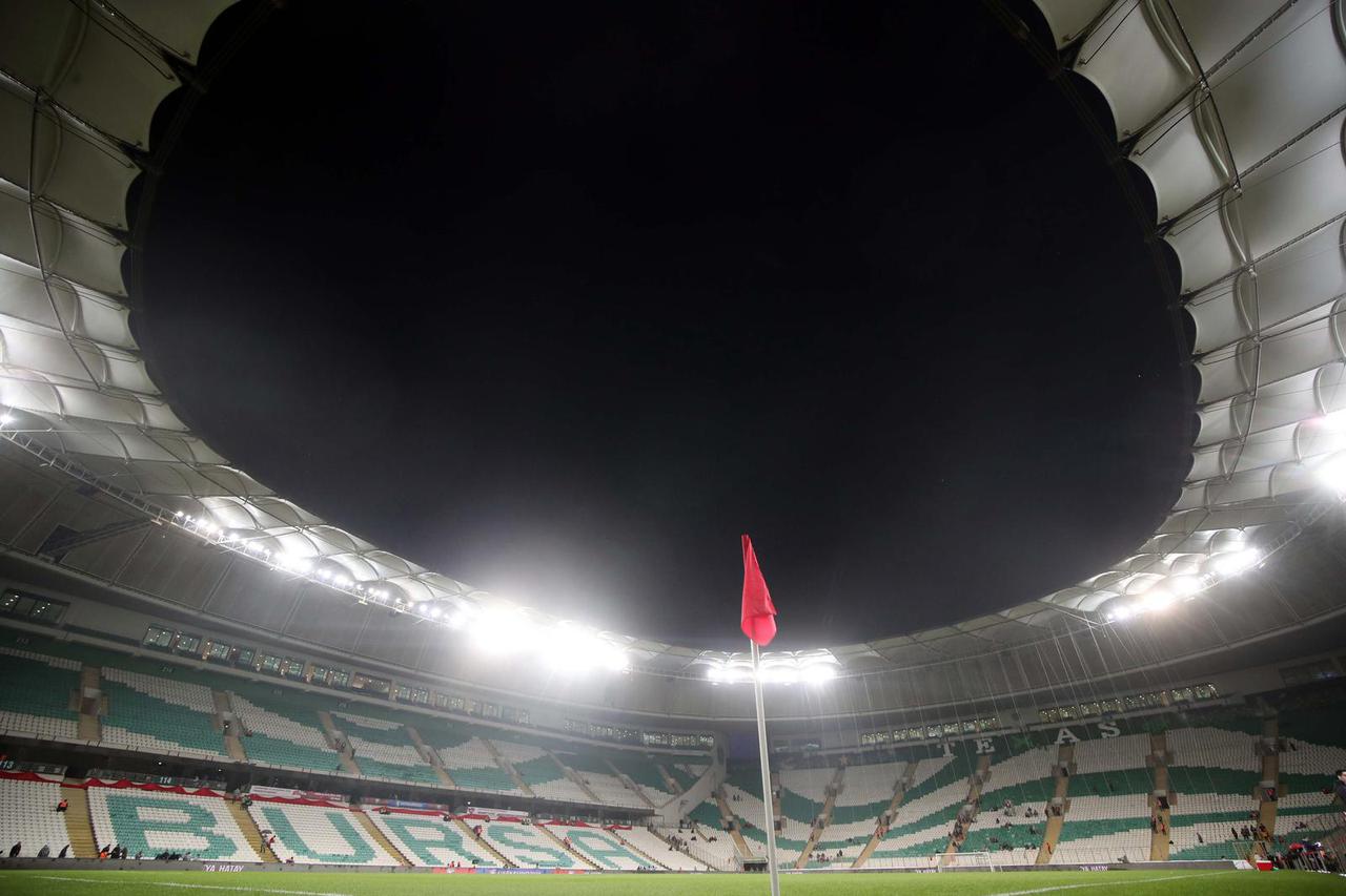 Bursa Metropolitan Municipality stadion uoči početka utakmice Turska - Hrvatska