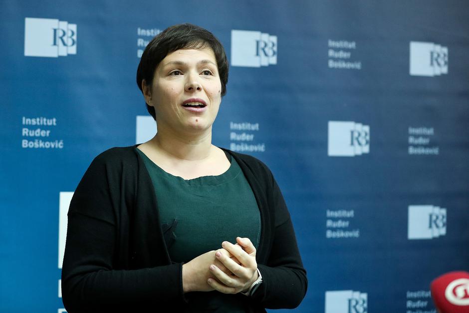 Zagreb: Ministrica Blaženka Divjak posjetila Institut Ruđer Bošković