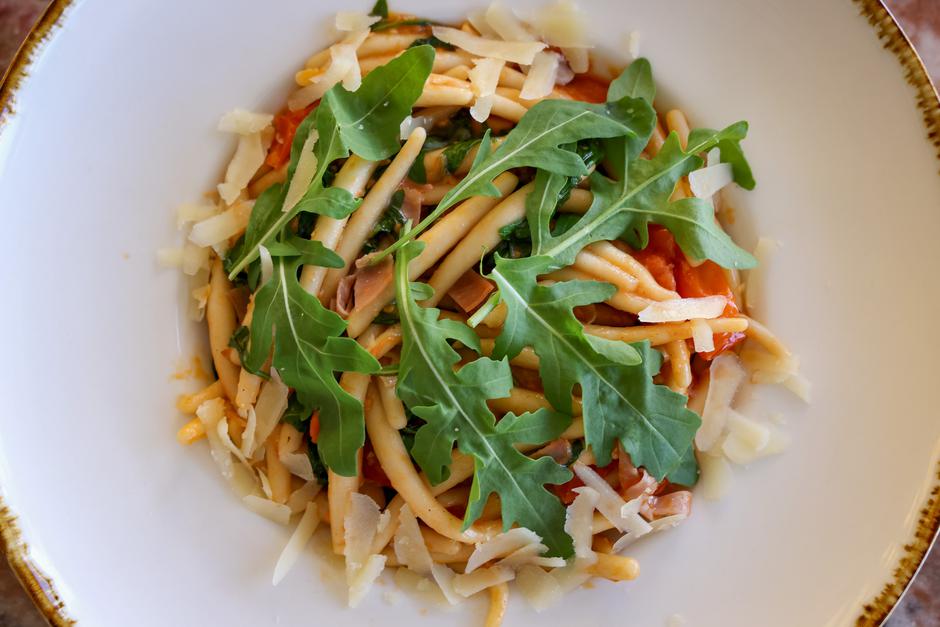 Vir: Gastro reportaža iz restorana Monika