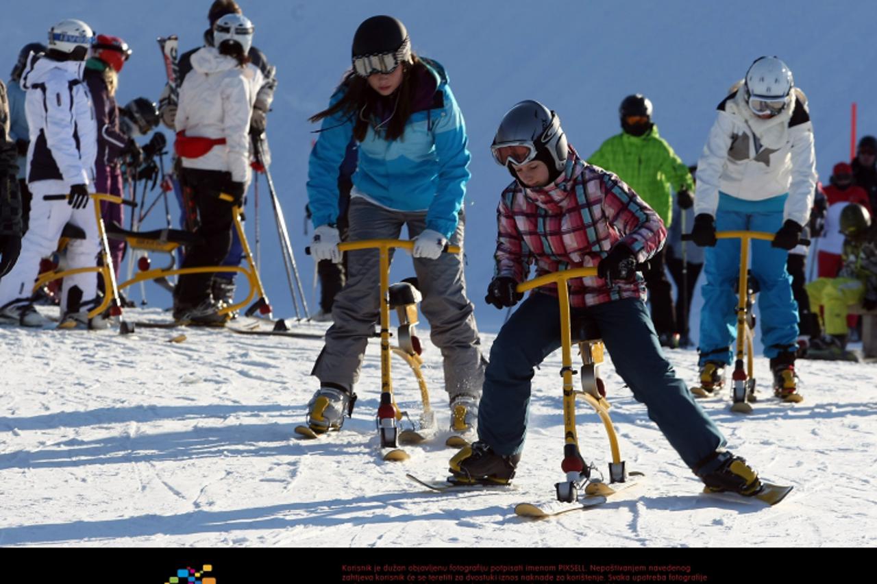 '18.12.2010., Austrija,Nassfeld - Austrijsko skijaliste Nassfeld omiljeno je odrediste Hrvata zeljnih zimske rekreacije. Photo: Jurica Galoic/PIXSELL'