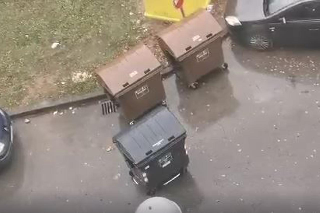 Kontejner u Prečkom