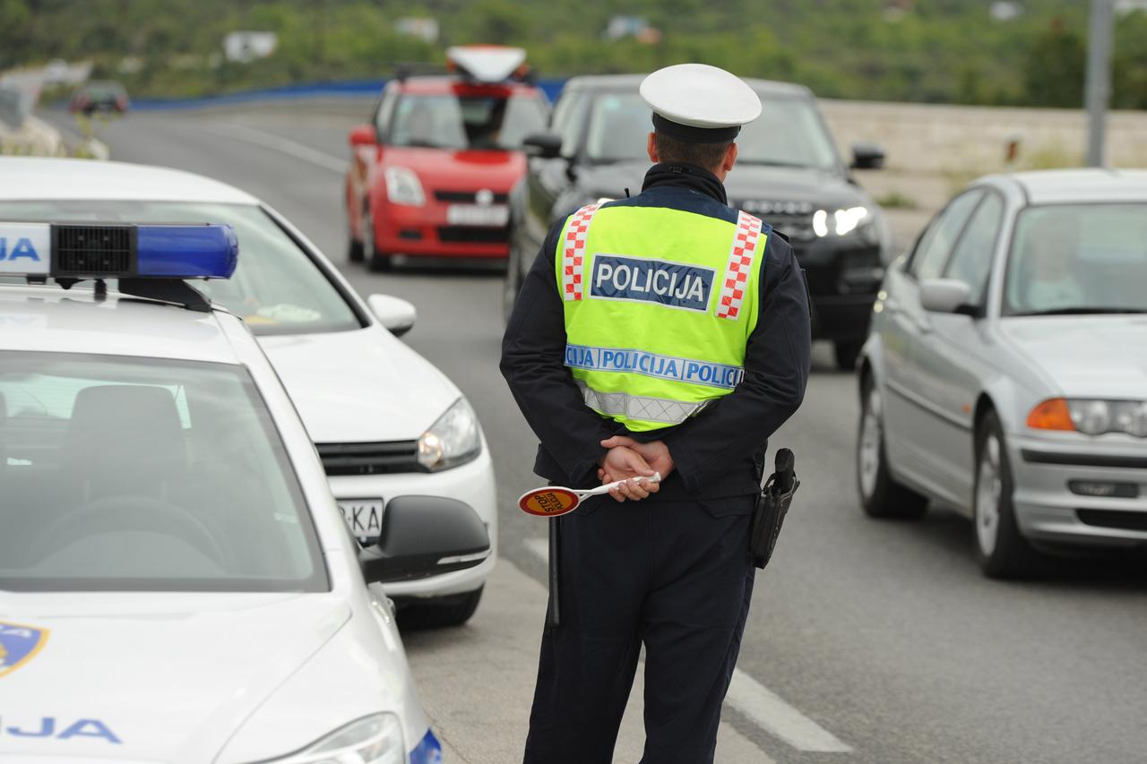 17.09.2013., Sibenik - Na sibenskim prometnicama prometna policija pojacano kontrolira promet Photo: Hrvoje Jelavic/PIXSELL