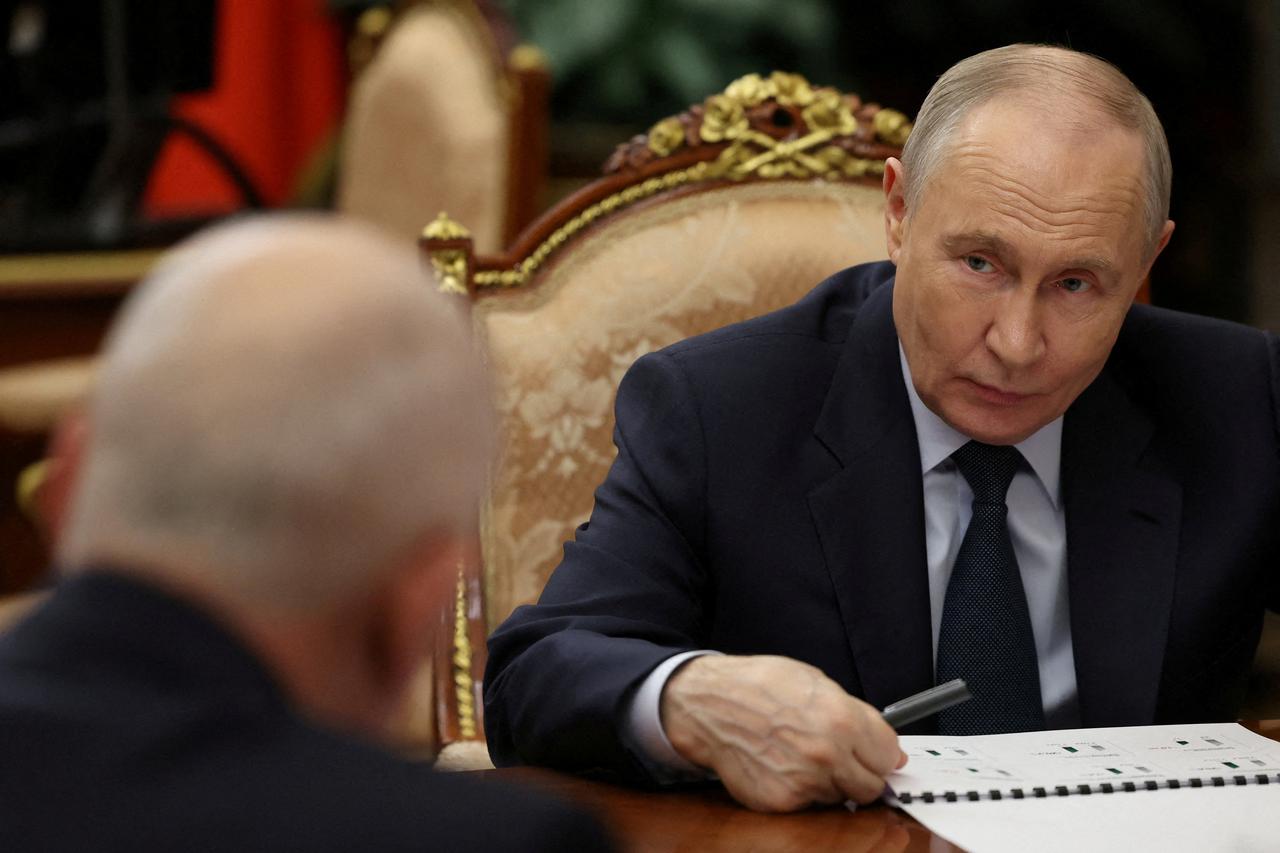 Russia's President Putin meets Rostec CEO Chemezov in Moscow