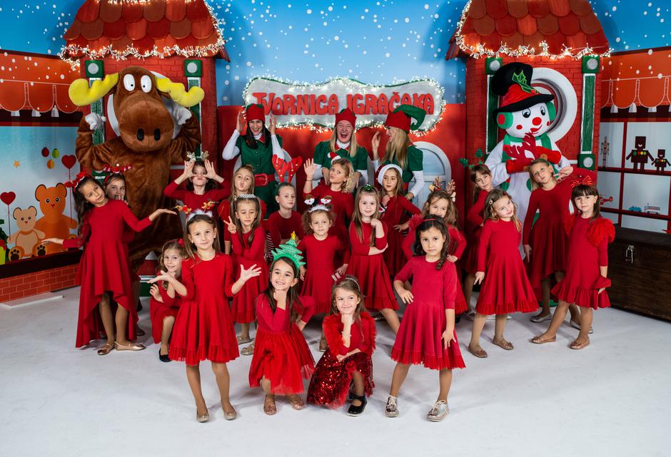 Kovčeg Djeda Božićnjaka