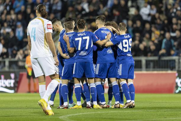 HNK Rijeka – GNK Dinamo Zagreb 12.11. – STADION RUJEVICA - Slobodna lika