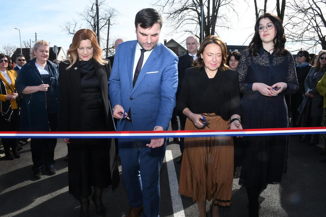 Sisak: Svečano otvorenje Odjela za dječju i adolescentsku psihijatriju i dječju forenziku