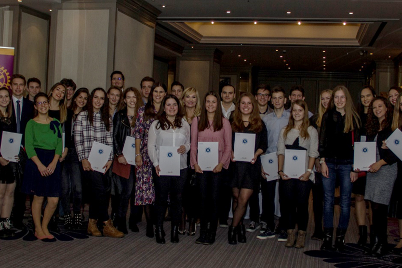 Rotary Klub Zagreb Centar opet podijelio stipendije učenicima i studentima